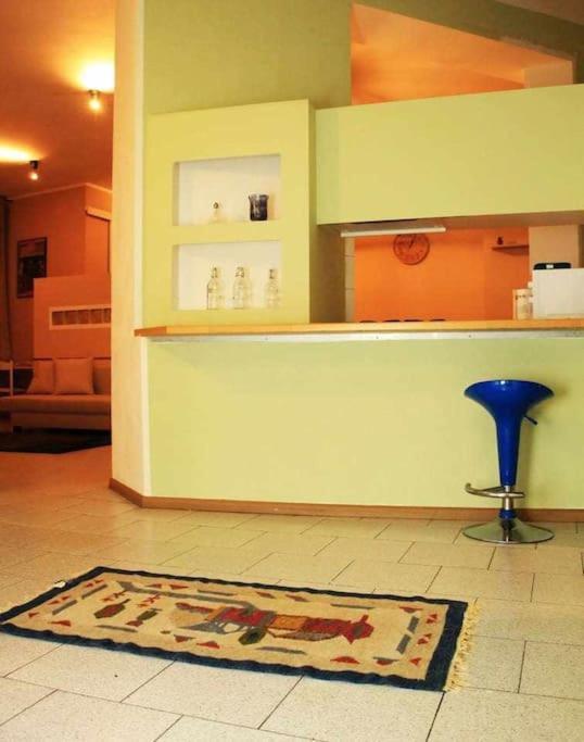 Apartmán Antica Casa Odone Asti Exteriér fotografie