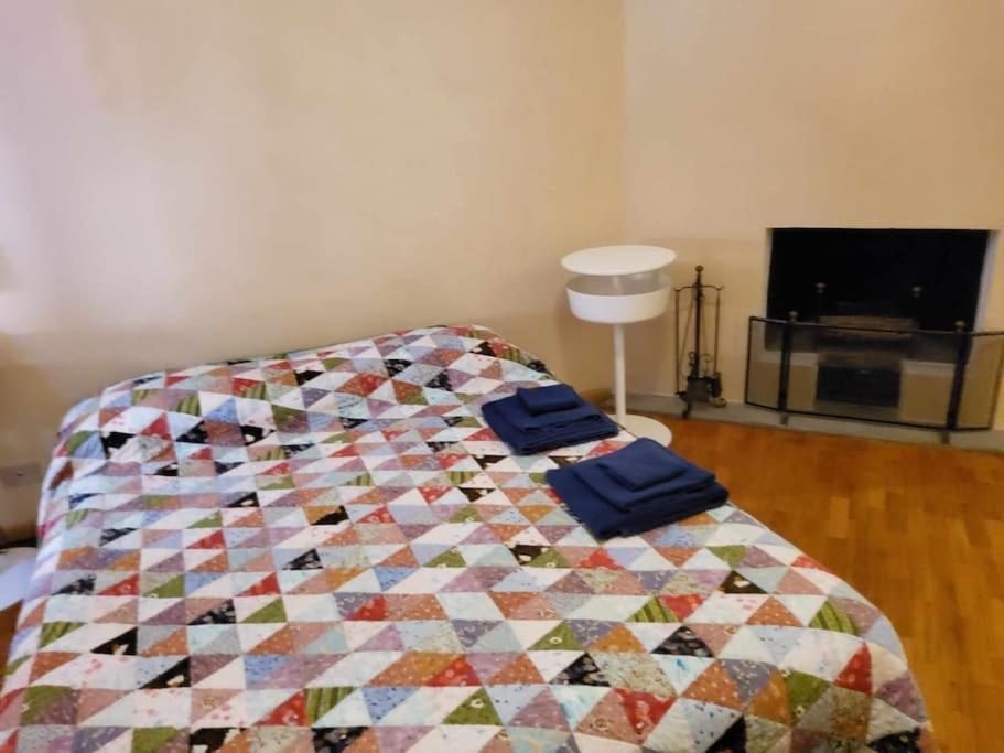 Apartmán Antica Casa Odone Asti Exteriér fotografie