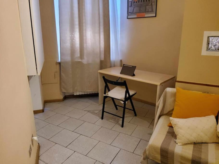 Apartmán Antica Casa Odone Asti Exteriér fotografie